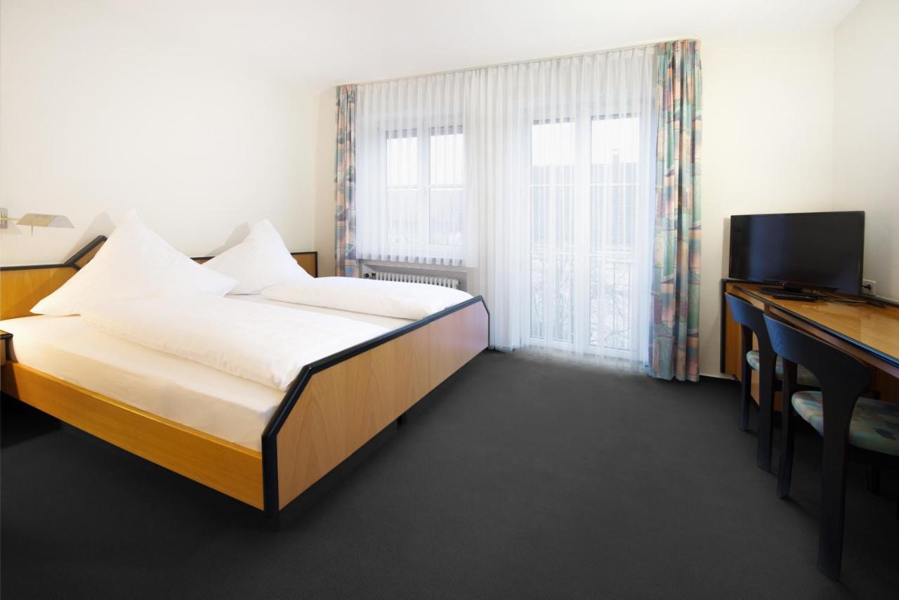 Gasthof Linde - Hotel Blum Unterroth Экстерьер фото