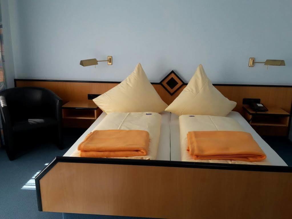 Gasthof Linde - Hotel Blum Unterroth Экстерьер фото