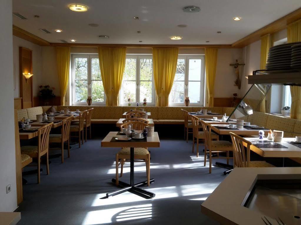 Gasthof Linde - Hotel Blum Unterroth Экстерьер фото