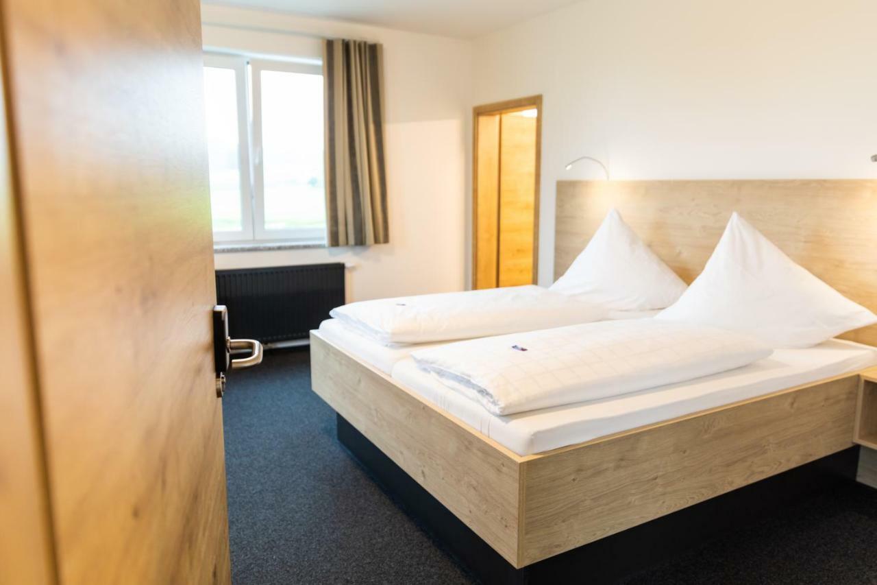 Gasthof Linde - Hotel Blum Unterroth Экстерьер фото